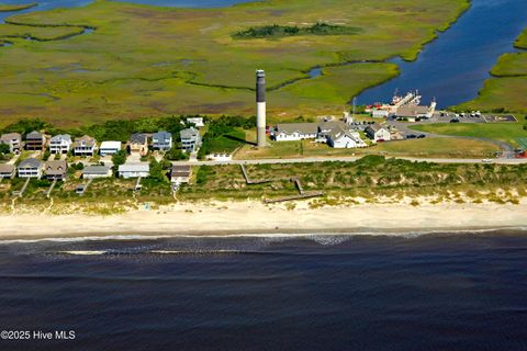 A home in Oak Island