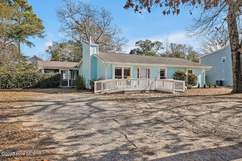 A home in Oak Island