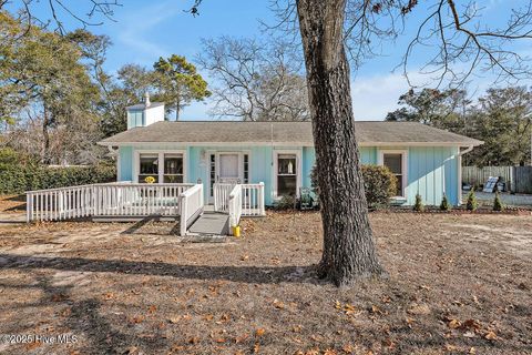 A home in Oak Island