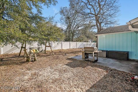 A home in Oak Island