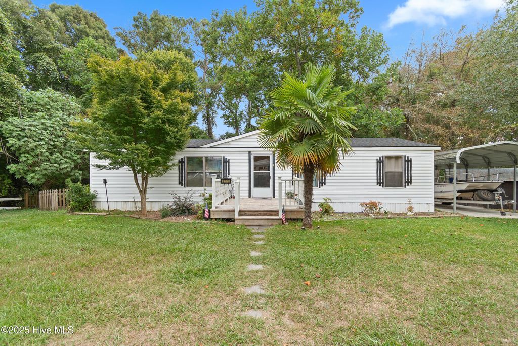 Photo of 2773 Pirate Lane SW, Supply, NC 28462 (MLS # 100528001)
