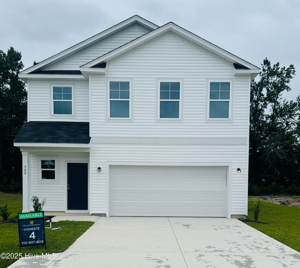 Photo of 501 Sandy Hollow Drive, Jacksonville, NC 28540 (MLS # 100533123)