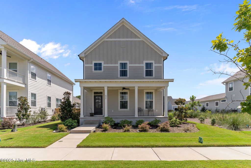 Photo of 826 Trisail Terrace, Wilmington, NC 28412 (MLS # 100528596)