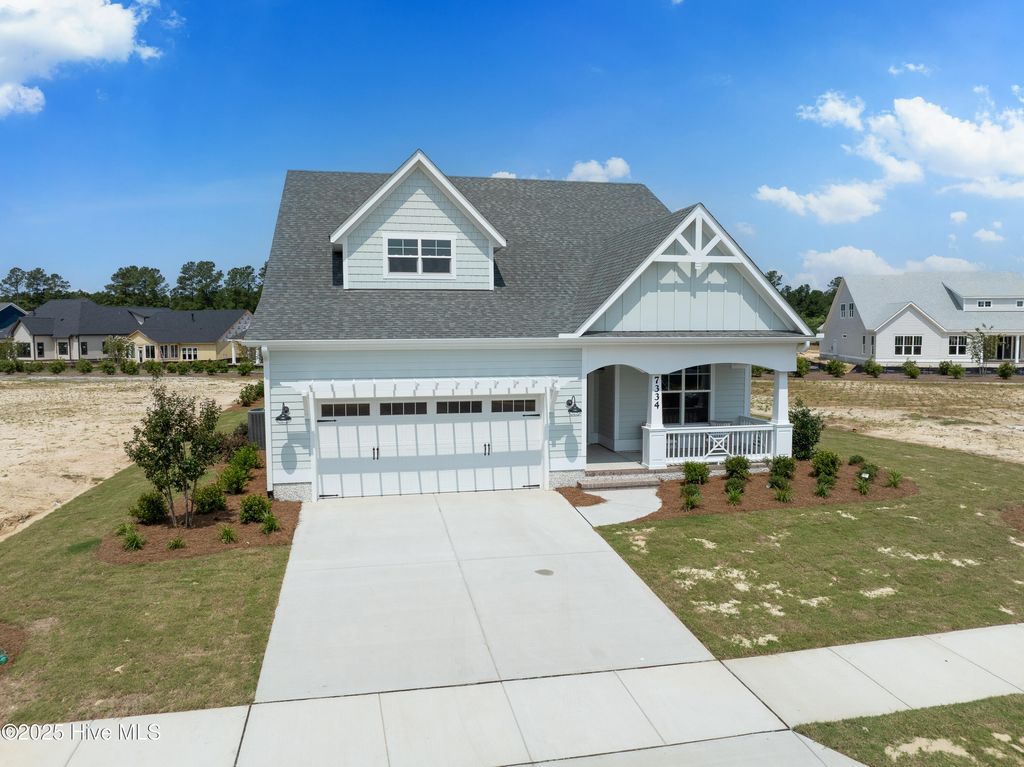 Photo of 7334 Foxbriar Drive, Leland, NC 28451 (MLS # 100504894)