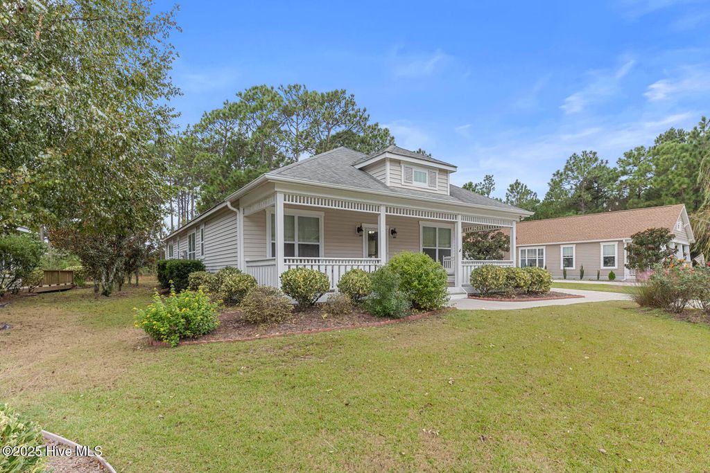 Photo of 807 Wildflower Drive, Holly Ridge, NC 28445 (MLS # 100536692)