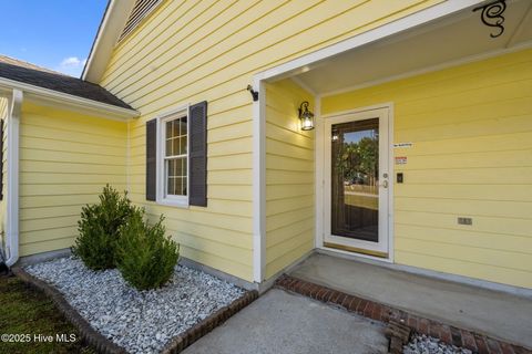 Tiny photo for 725 Stonewall Avenue, Jacksonville, NC 28540 (MLS # 100533987)