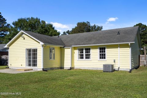 Tiny photo for 725 Stonewall Avenue, Jacksonville, NC 28540 (MLS # 100533987)