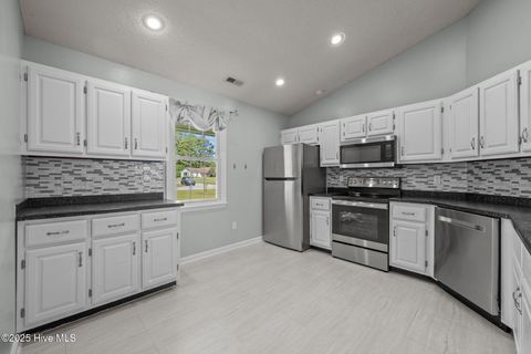 Tiny photo for 725 Stonewall Avenue, Jacksonville, NC 28540 (MLS # 100533987)