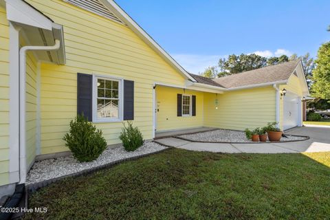 Tiny photo for 725 Stonewall Avenue, Jacksonville, NC 28540 (MLS # 100533987)