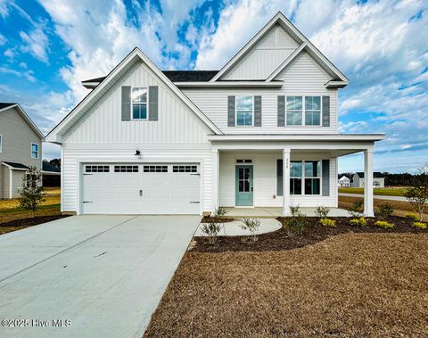 808 Tupelo Tree Drive Hubert NC 28539