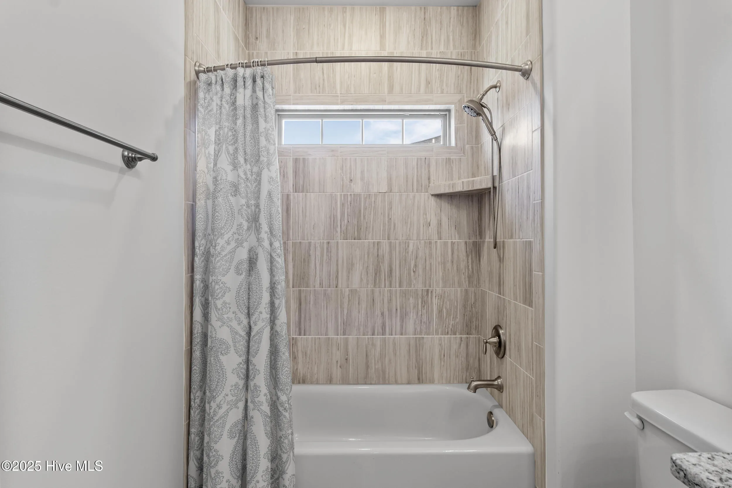 Wilmington, North Carolina 28412, United States, 3 Bedrooms Bedrooms, ,3 BathroomsBathrooms,Residential,Pending,111427