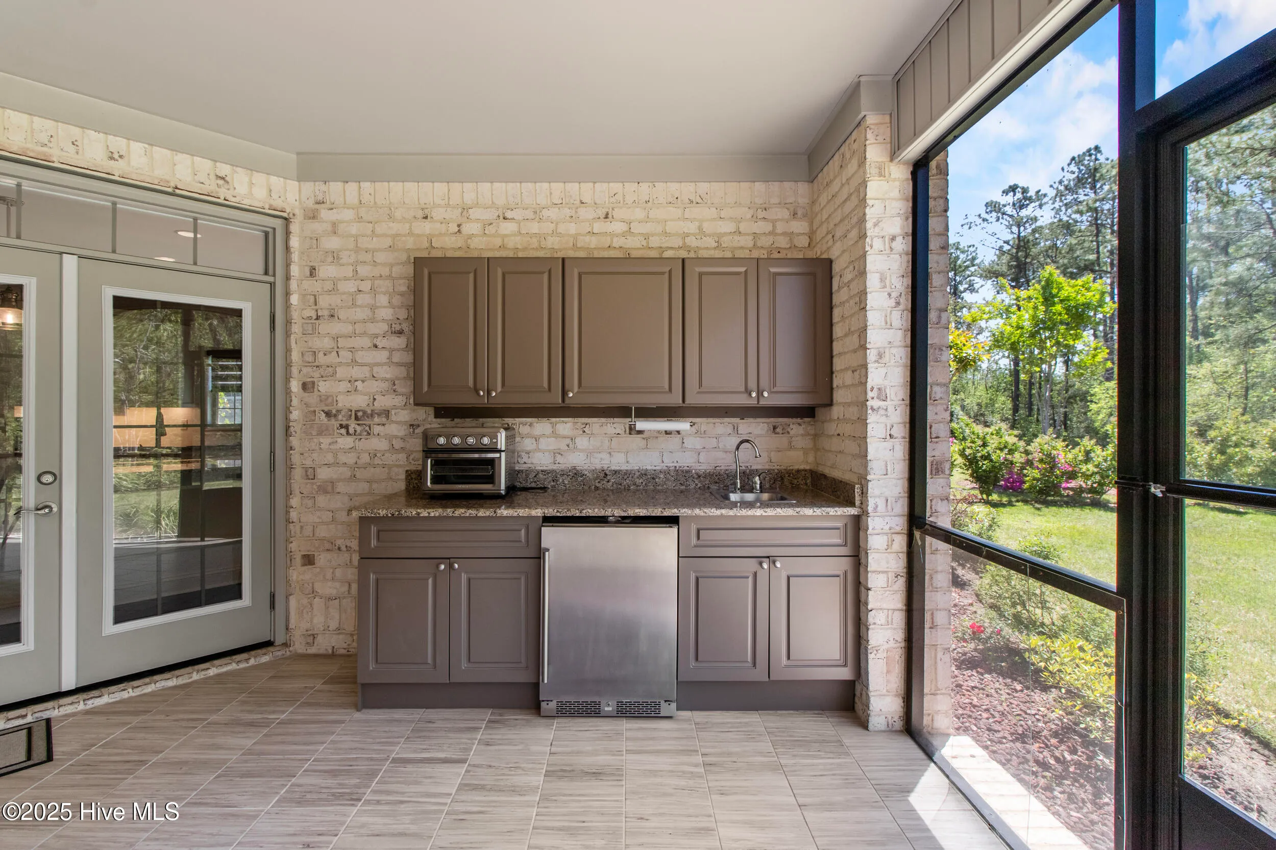 Wilmington, North Carolina 28412, United States, 3 Bedrooms Bedrooms, ,3 BathroomsBathrooms,Residential,Pending,111427