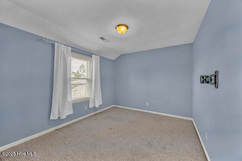 Tiny photo for 2720 S 17th Street S #Apt D, Wilmington, NC 28412 (MLS # 100535048)