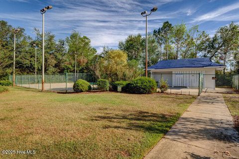 Tiny photo for 2720 S 17th Street S #Apt D, Wilmington, NC 28412 (MLS # 100535048)