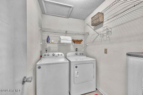 Tiny photo for 2720 S 17th Street S #Apt D, Wilmington, NC 28412 (MLS # 100535048)