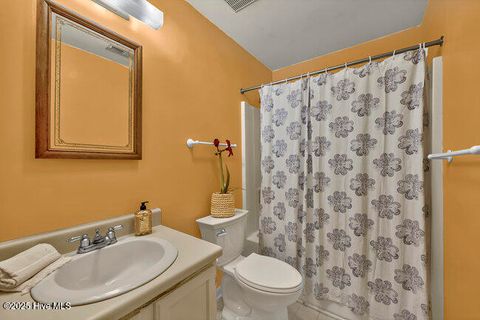 Tiny photo for 2720 S 17th Street S #Apt D, Wilmington, NC 28412 (MLS # 100535048)