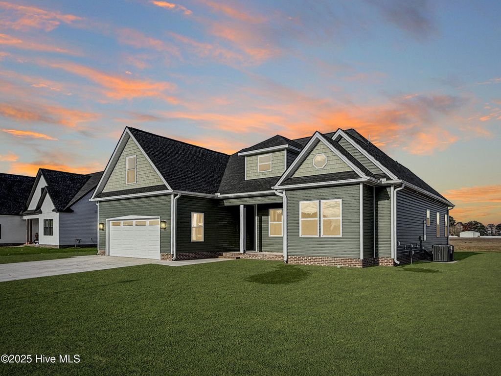 Photo of 520 Keel Way, Elizabeth City, NC 27909 (MLS # 100543029)