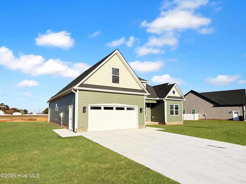 Photo of 520 Keel Way, Elizabeth City, NC 27909 (MLS # 100543029)