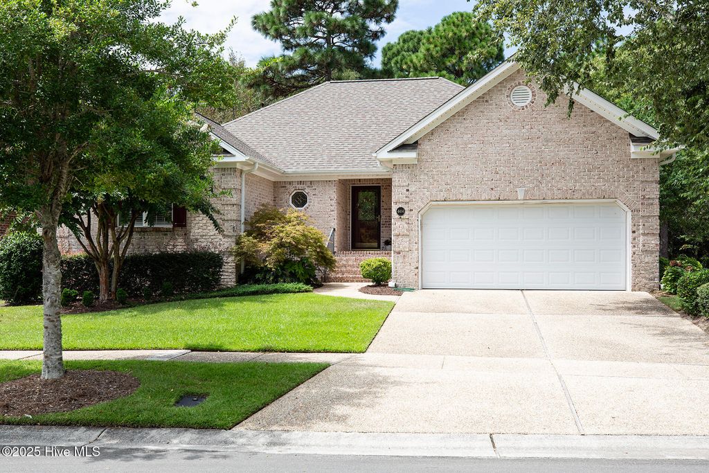 Photo of 4414 Grey Oaks Court, Wilmington, NC 28412 (MLS # 100529102)