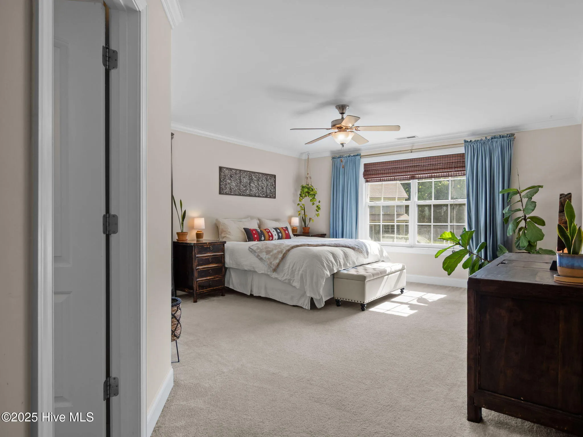 Swansboro, North Carolina 28584, United States, 5 Bedrooms Bedrooms, ,4 BathroomsBathrooms,Residential,Active,192092