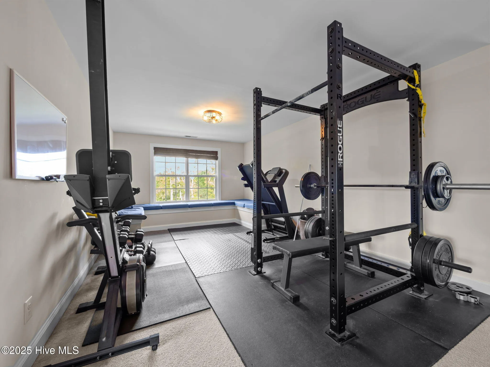 Swansboro, North Carolina 28584, United States, 5 Bedrooms Bedrooms, ,4 BathroomsBathrooms,Residential,Active,192092