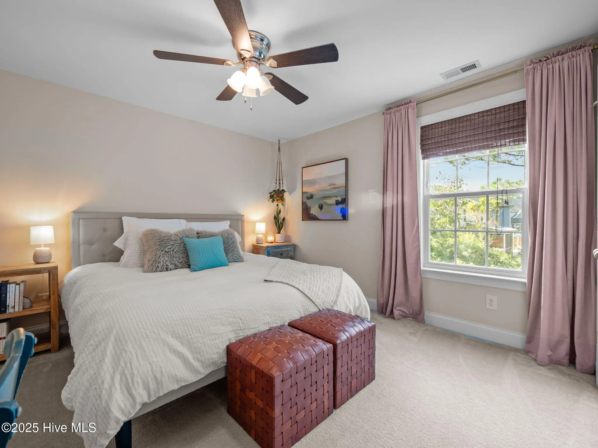 Swansboro, North Carolina 28584, United States, 5 Bedrooms Bedrooms, ,4 BathroomsBathrooms,Residential,Active,192092