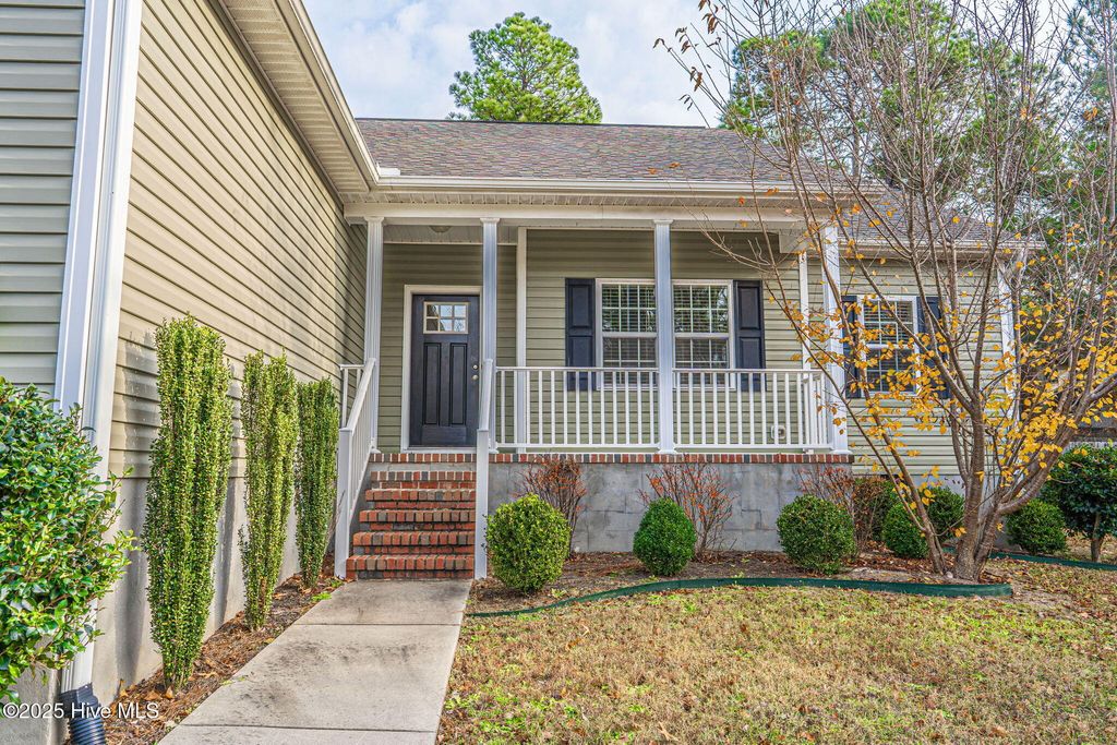 Photo of 2 Sawmill Court, Pinehurst, NC 28374 (MLS # 100542907)