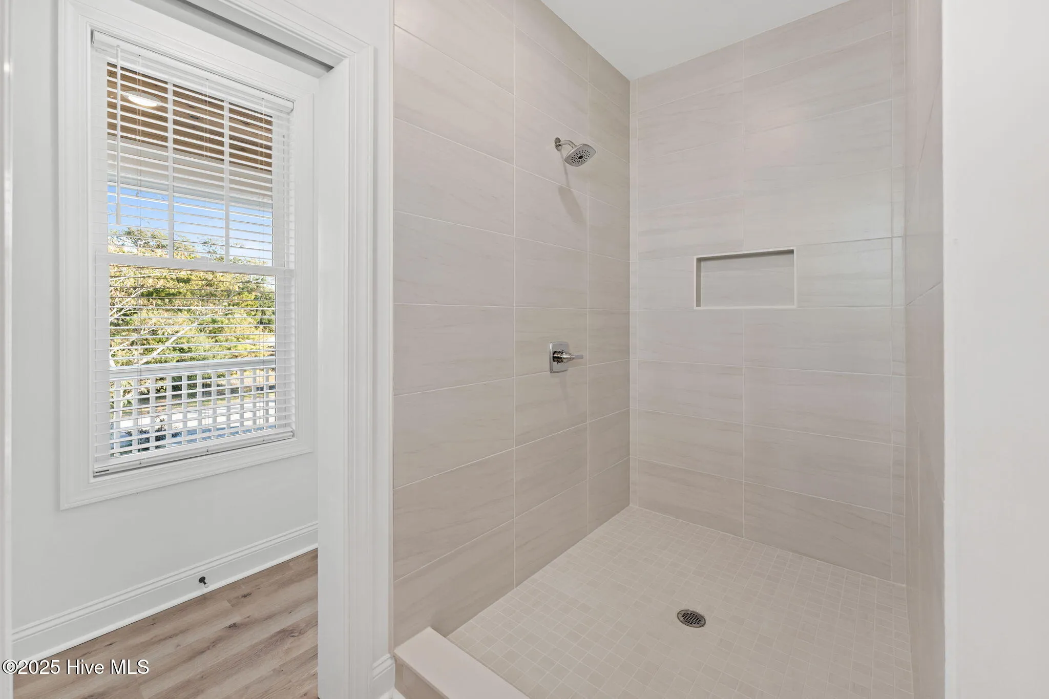 Oak Island, North Carolina 28465, United States, 4 Bedrooms Bedrooms, ,3 BathroomsBathrooms,Residential,Active,239080