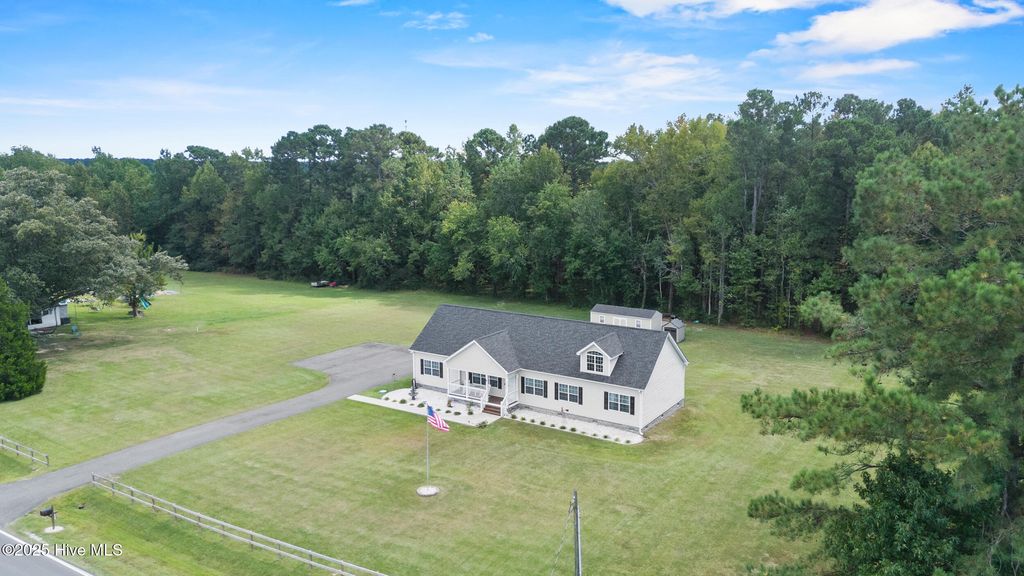 Photo of 257 Old Town Creek Road NE, Leland, NC 28451 (MLS # 100532911)