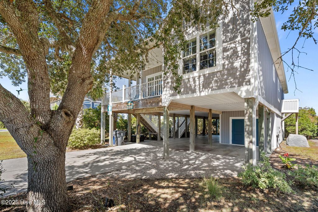 Photo of 3208 E Pelican Drive, Oak Island, NC 28465 (MLS # 100537497)
