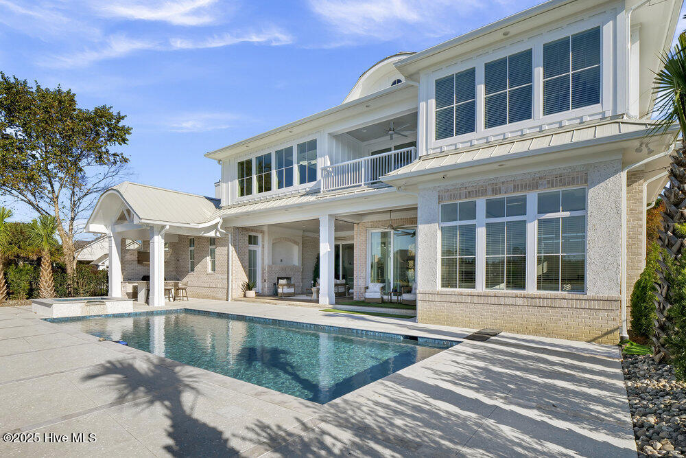 1737 S Moorings Drive