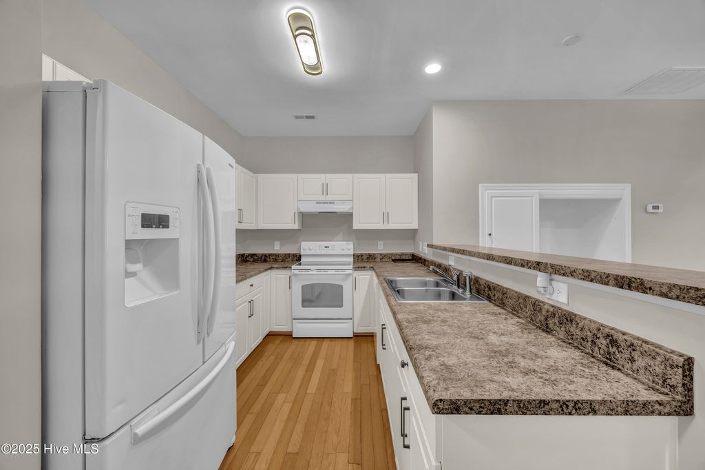 Photo of 915 Downey Branch Lane, Wilmington, NC 28403 (MLS # 100538265)