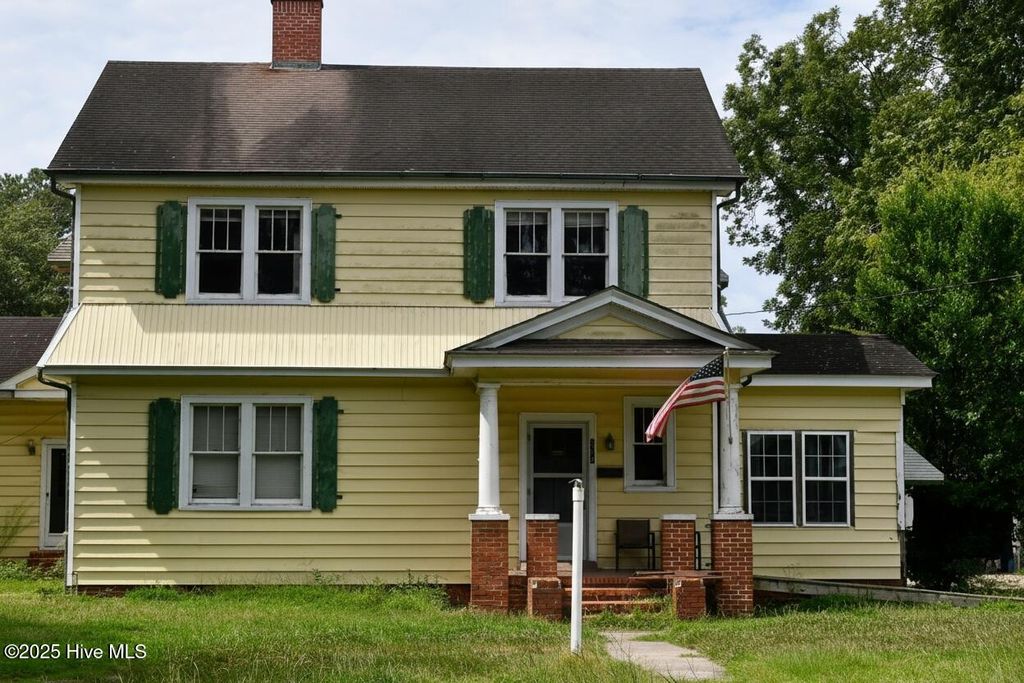 Photo of 205 S King Street, Windsor, NC 27983 (MLS # 100535424)