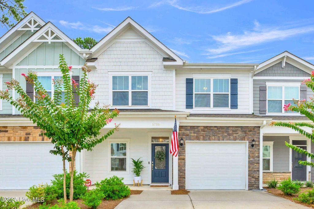 Photo of 8758 Windy Island Drive, Wilmington, NC 28411 (MLS # 100527198)