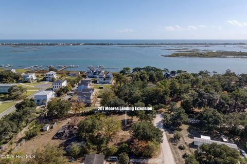 Photo of 207 Moores Landing Ext, Hampstead, NC 28443 (MLS # 100540434)