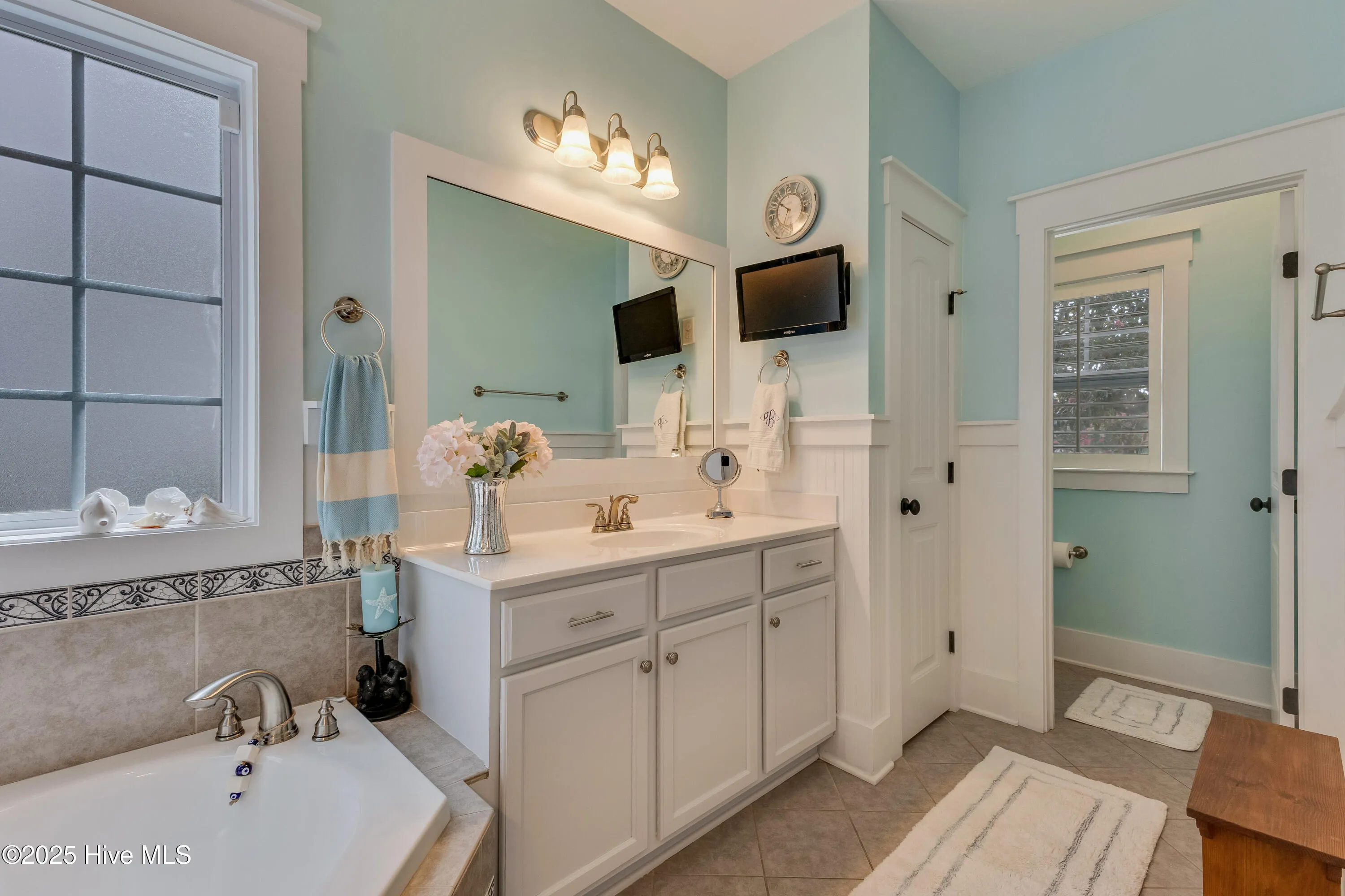 Wilmington, North Carolina 28411, United States, 4 Bedrooms Bedrooms, ,2 BathroomsBathrooms,Residential,Active,172912