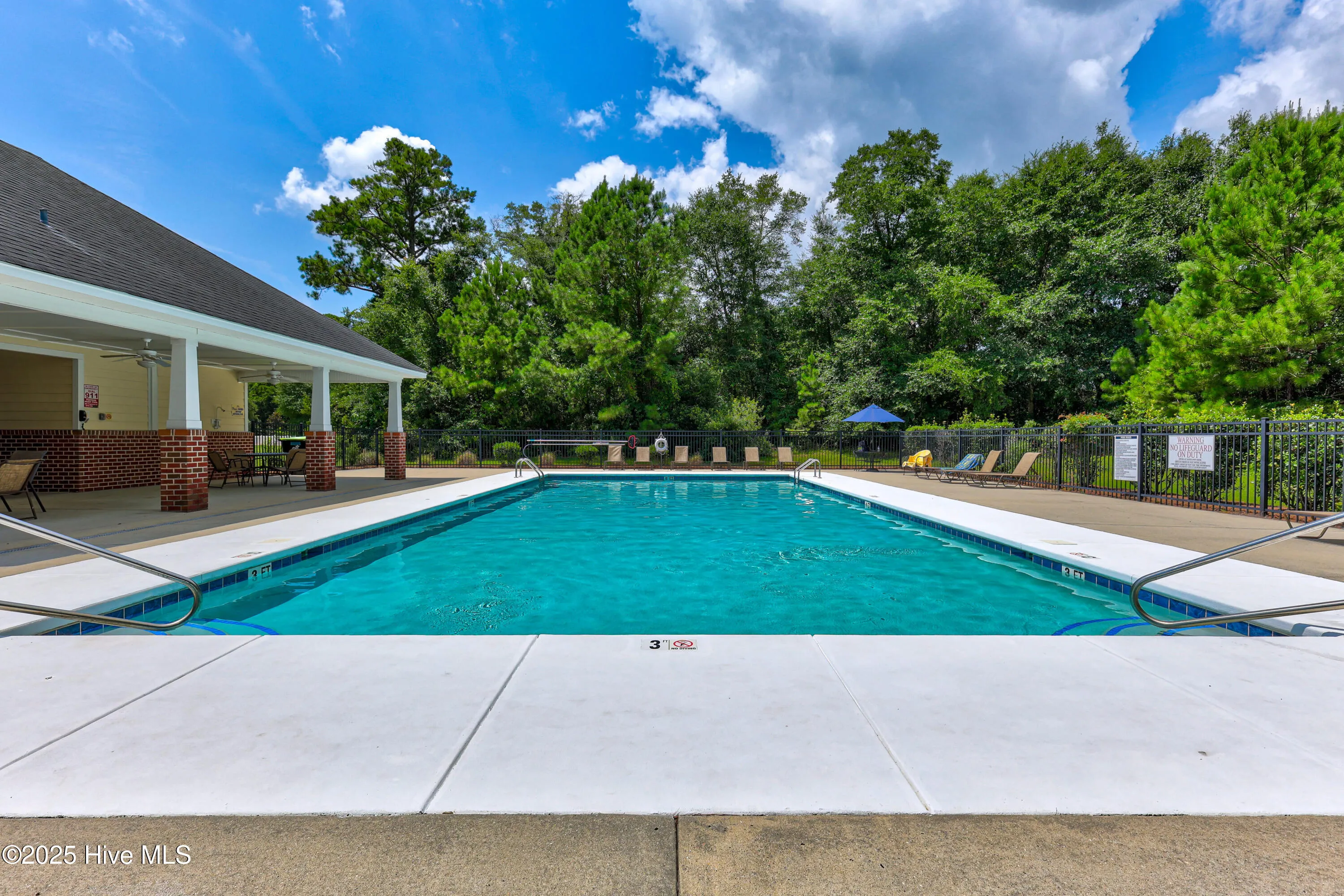 Wilmington, North Carolina 28411, United States, 4 Bedrooms Bedrooms, ,2 BathroomsBathrooms,Residential,Active,172912