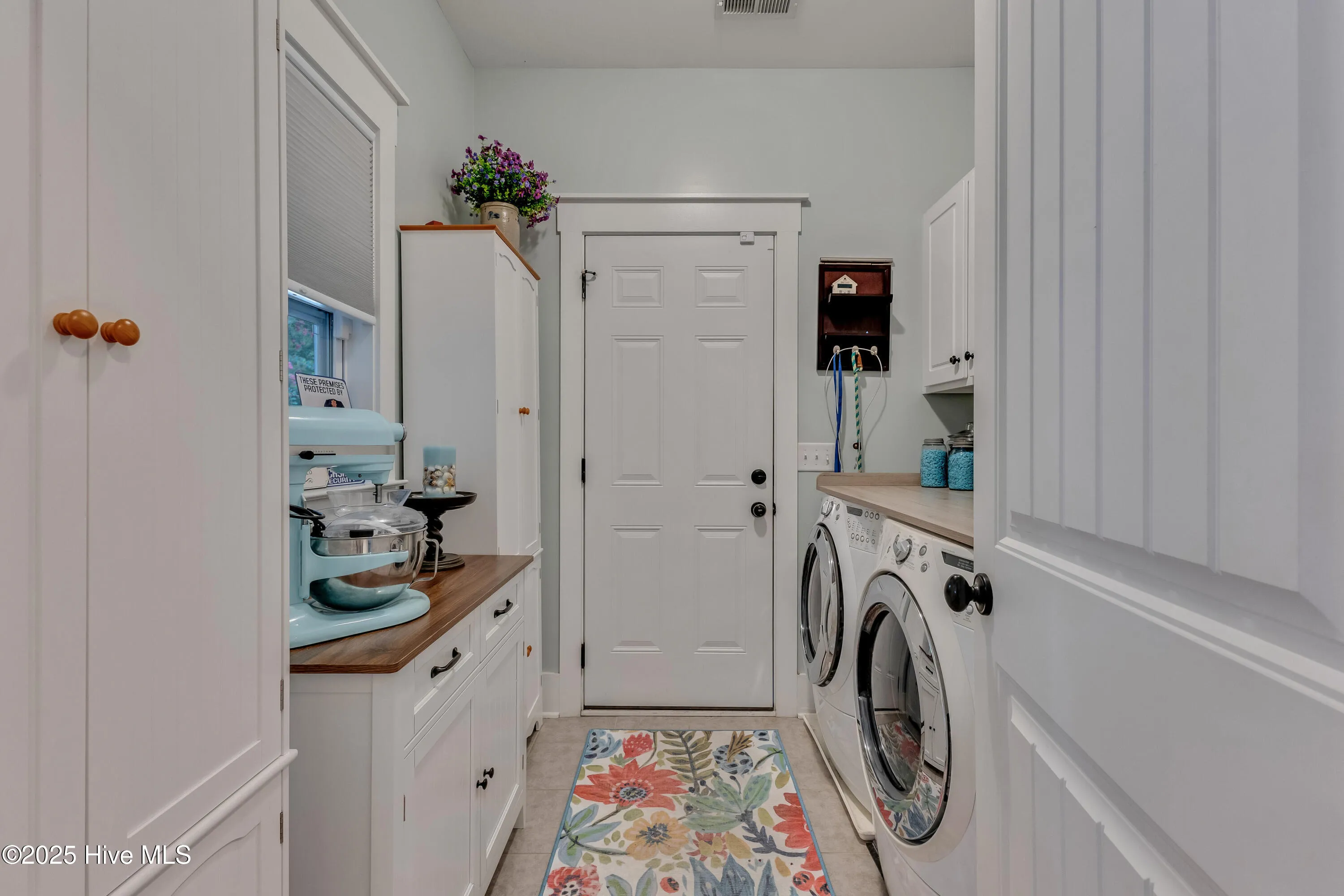 Wilmington, North Carolina 28411, United States, 4 Bedrooms Bedrooms, ,2 BathroomsBathrooms,Residential,Active,172912