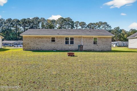 Tiny photo for 113 King Street, Jacksonville, NC 28540 (MLS # 100540256)