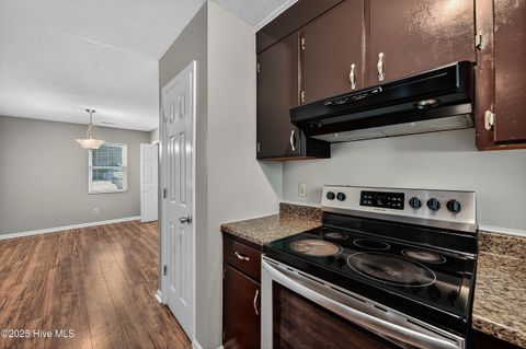 Tiny photo for 113 King Street, Jacksonville, NC 28540 (MLS # 100540256)