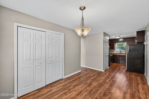 Tiny photo for 113 King Street, Jacksonville, NC 28540 (MLS # 100540256)