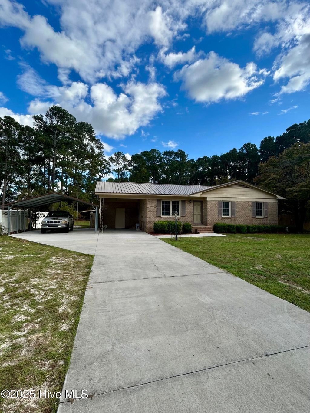 Photo of 395 Old Boardman Road, Bladenboro, NC 28320 (MLS # 100534954)