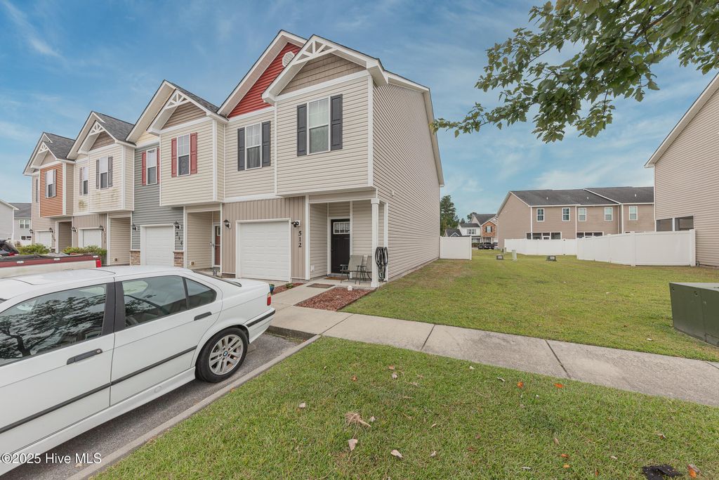 Photo of 512 Caldwell Loop, Jacksonville, NC 28546 (MLS # 100530422)