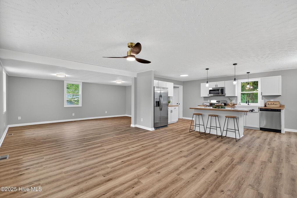 Photo of 206 Regalwood Drive, Jacksonville, NC 28546 (MLS # 100533415)