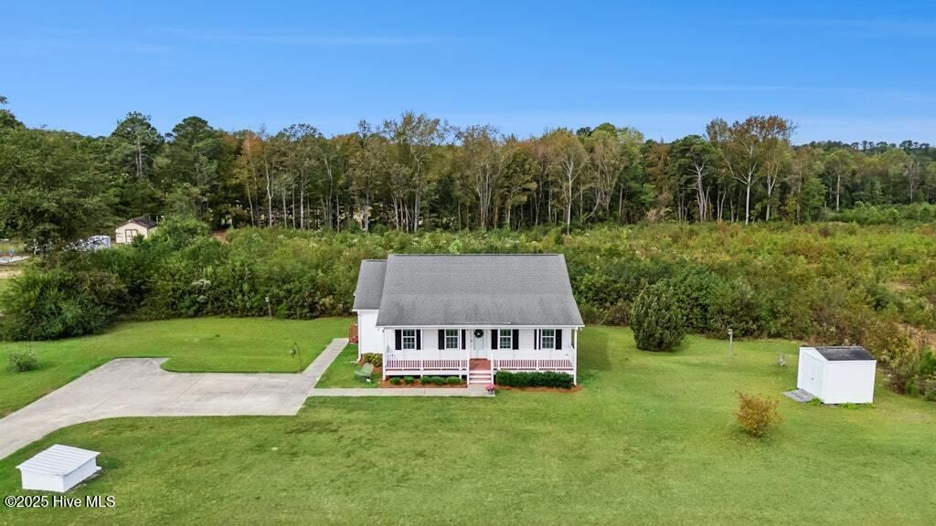 Photo of 1052 Aquilla Road, Benson, NC 27504 (MLS # 100536238)