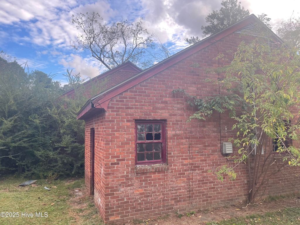Photo of 540 Jefferson Street, Plymouth, NC 27962 (MLS # 100537761)