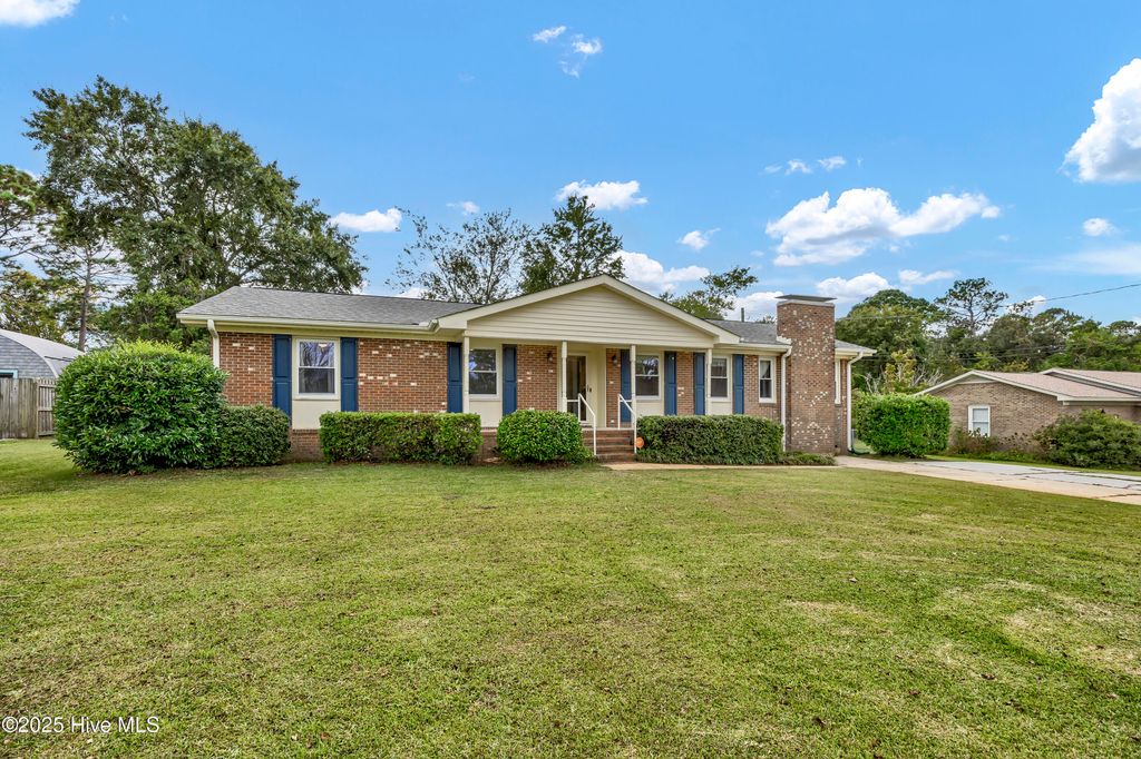 Photo of 313 Monterey Drive, Wilmington, NC 28409 (MLS # 100535040)