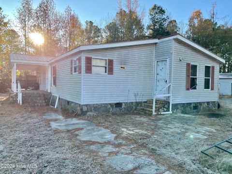 A home in Laurinburg