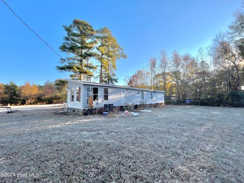 A home in Laurinburg