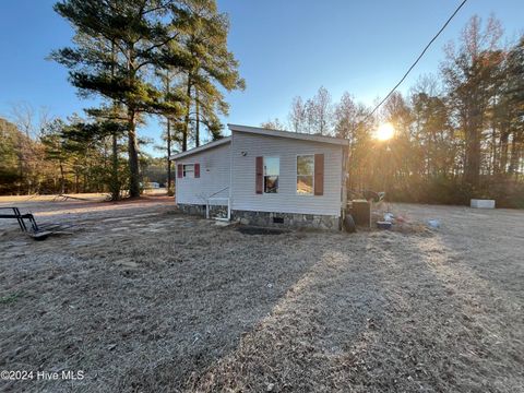 A home in Laurinburg